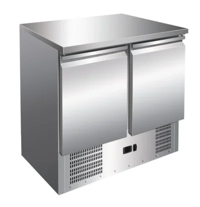 Mesa refrigerada compacta de 900 mm de ancho y 700 mm de fondo
